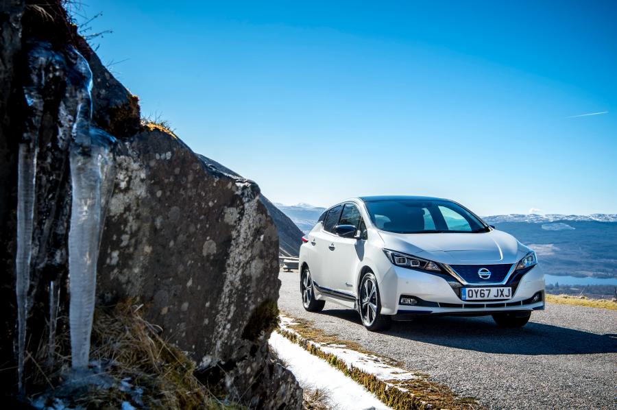  Nissan Leaf 2018 года  (UK) (фото 3 из 40)